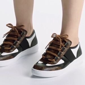 LOUIS VUITTON Black & Brown  LV Monogram Leather Sneakers EU37